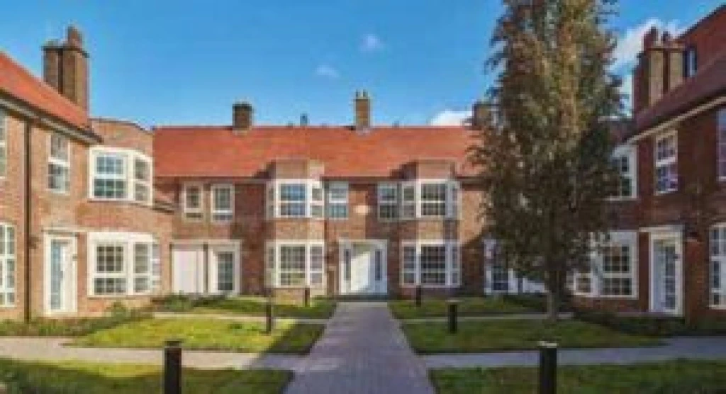 McLaren Construction Completes Landmark Student Development